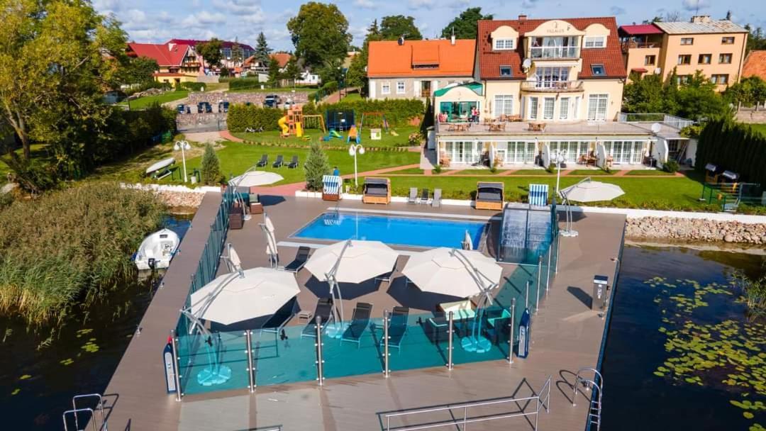 Villa Le Lux Mikołajki Екстериор снимка