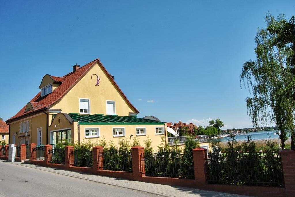 Villa Le Lux Mikołajki Екстериор снимка